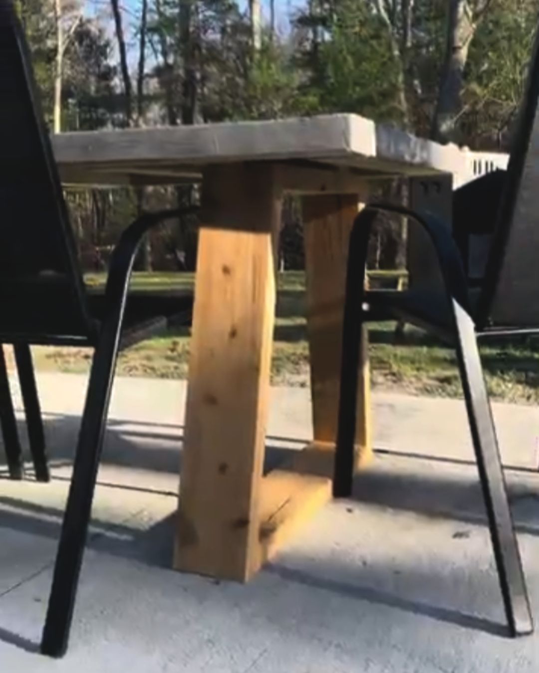 How to Faux Concrete Table