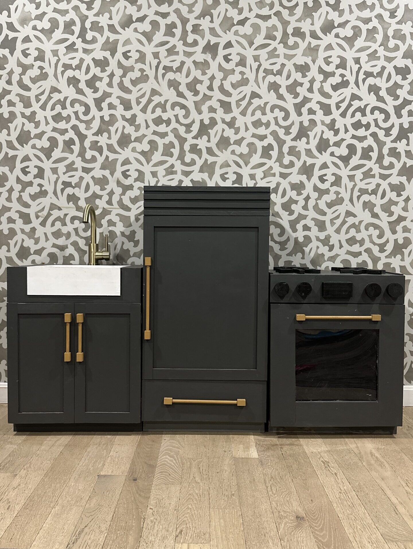 DIY Kids Kitchen Play Set