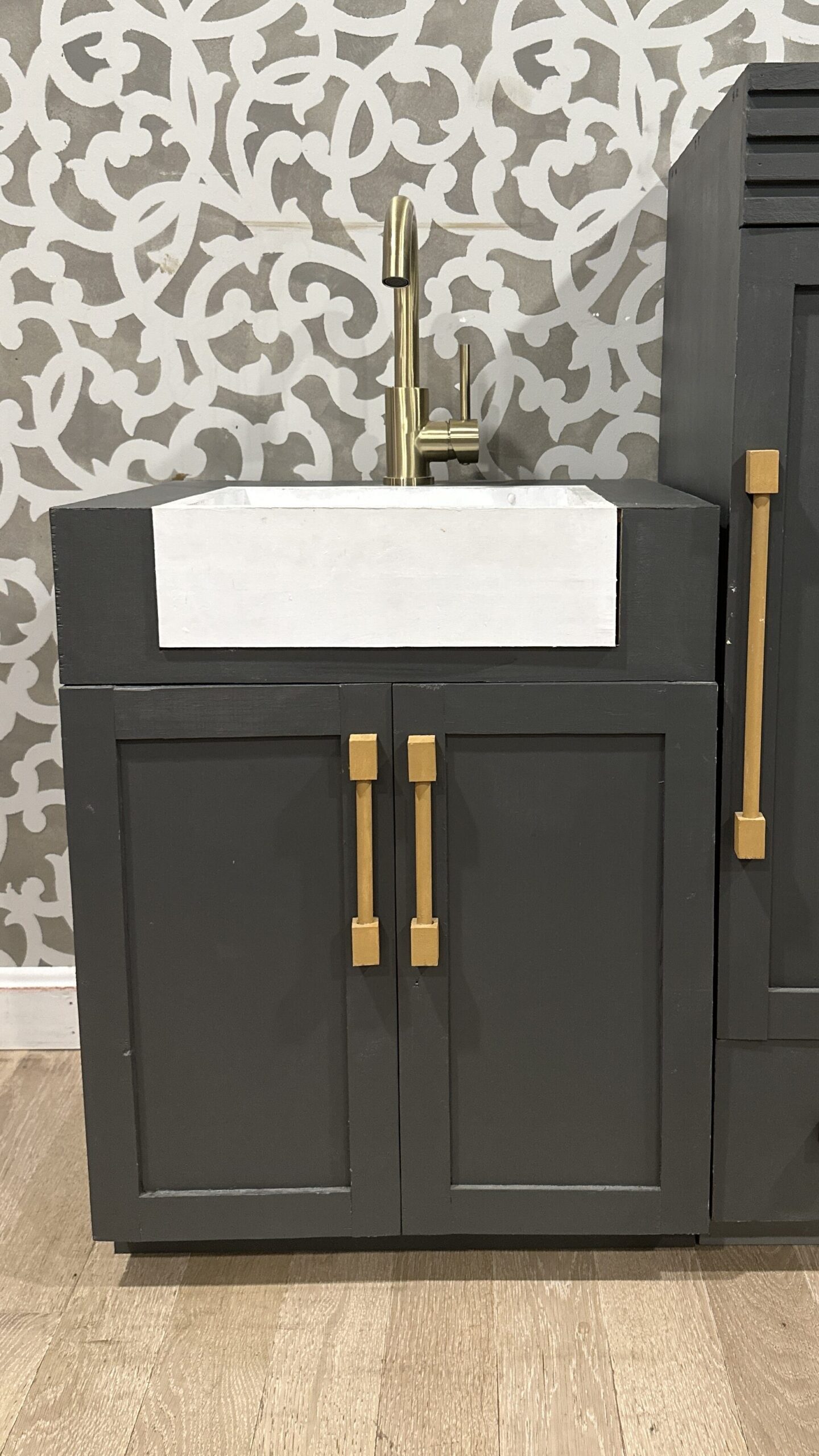 DIY Kids Kitchen Play Set Sink