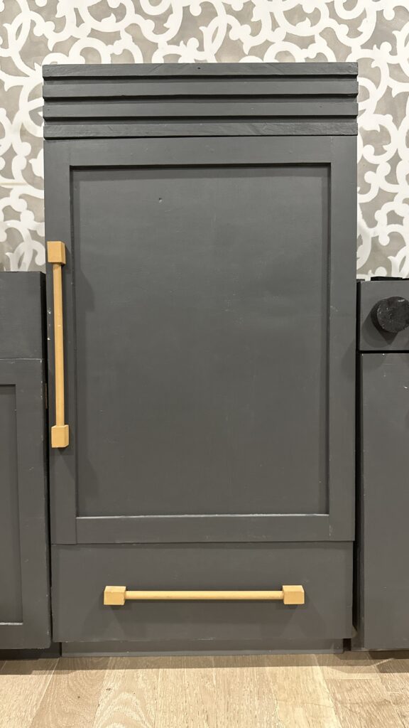 DIY Kitchen Play Set Refrigerator