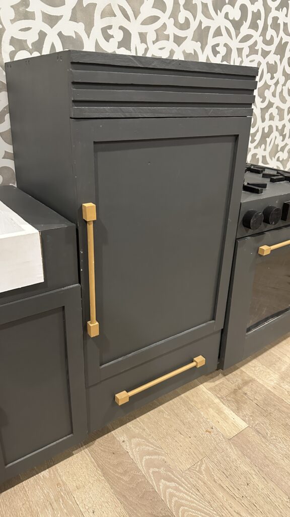 DIY Kitchen Play Set Refrigerator