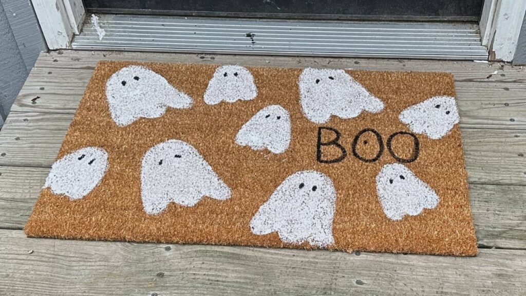 DIY Halloween Welcome Mat